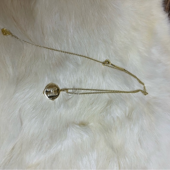 Kendra Scott Initial “H” Necklace – Gold with Iridescent Pendant - Picture 5 of 6